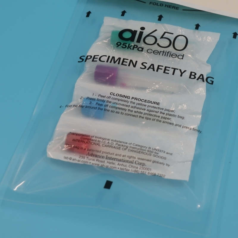 UN2814-zertifizierter 95-kPa-Druck-Biogefahrgutbeutel mit 7 geschlitzten Absorptionsfächern für den sicheren Probentransport